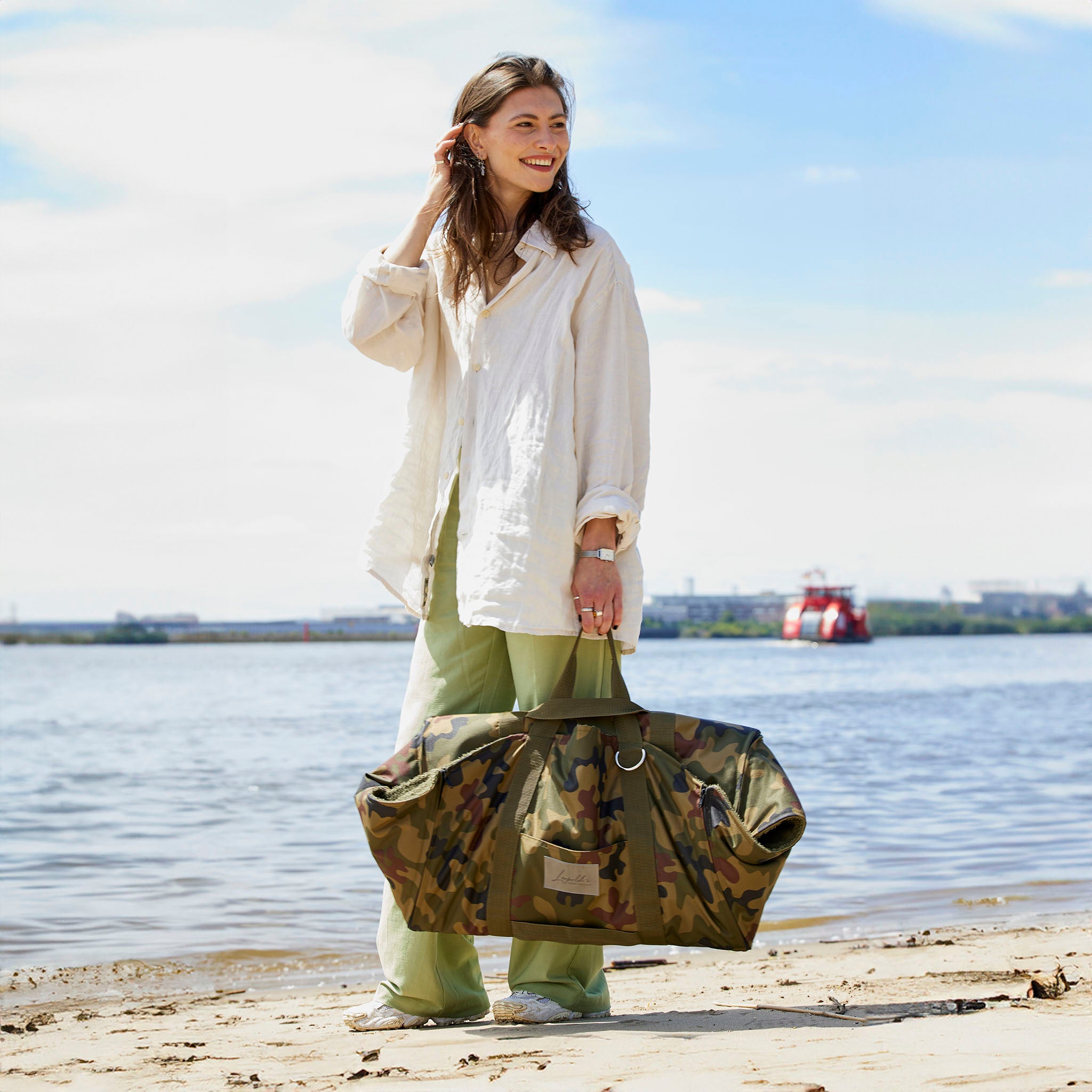 4 in 1 Travel Bag Allrounder – Hundetasche und Decke in einem