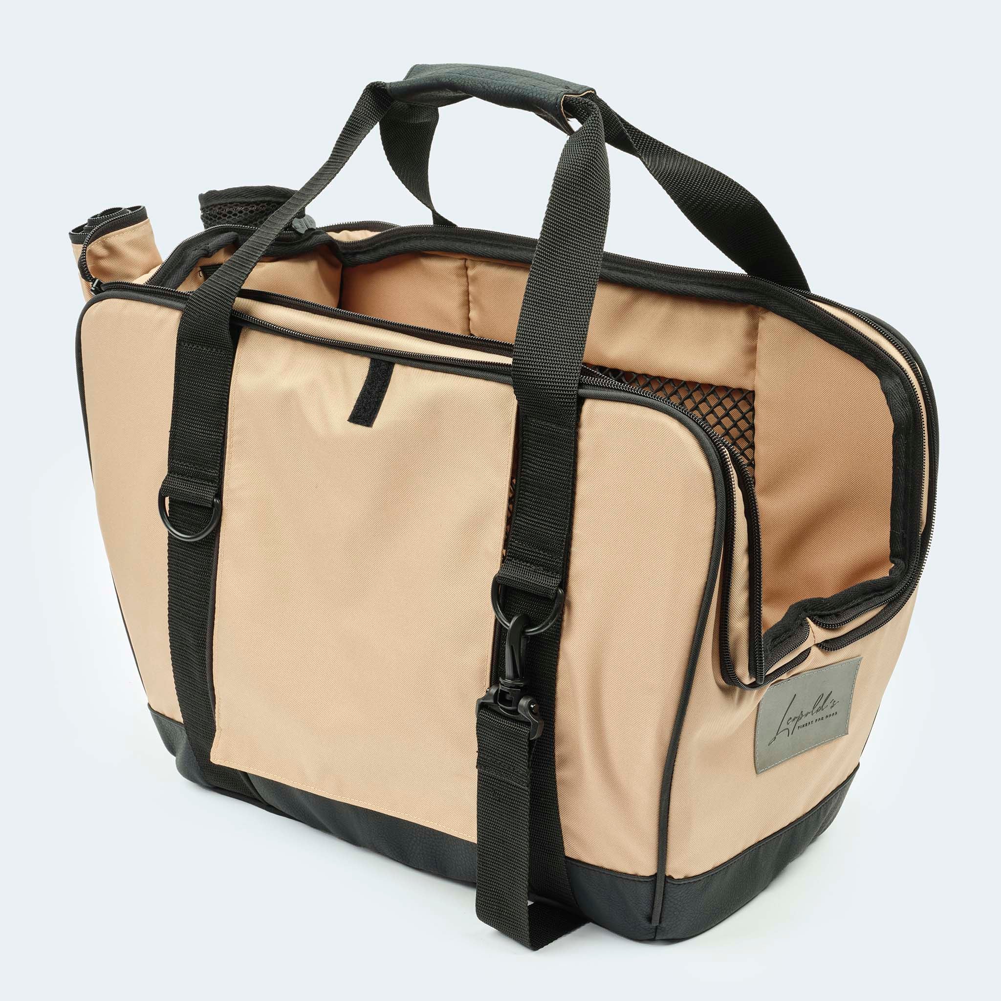 Fahrradtasche für Hunde in beige Seiten geschlossen Netz und Sonnenschutz aufgerollt und verstaut