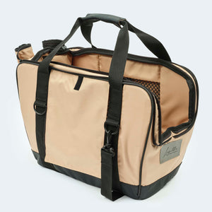 Fahrradtasche für Hunde in beige Seiten geschlossen Netz und Sonnenschutz aufgerollt und verstaut