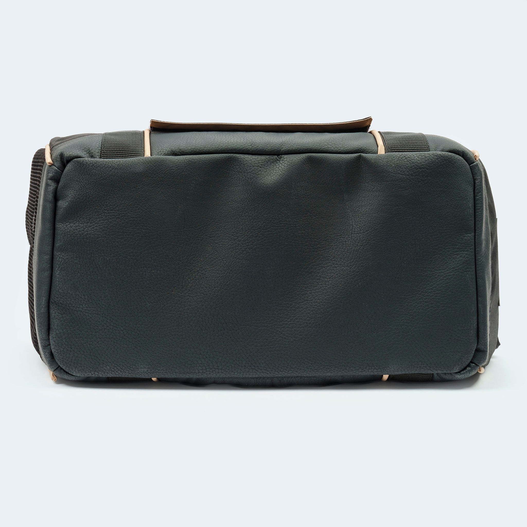 Fahrradtasche für Hunde in beige von unten fotografiert