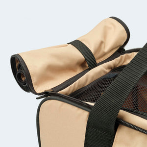 Fahrradtasche für Hunde in beige Sonnenschutz aufgerollt