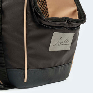Detail aufnahme Logo Fahrradtasche für Hunde in schwarz 