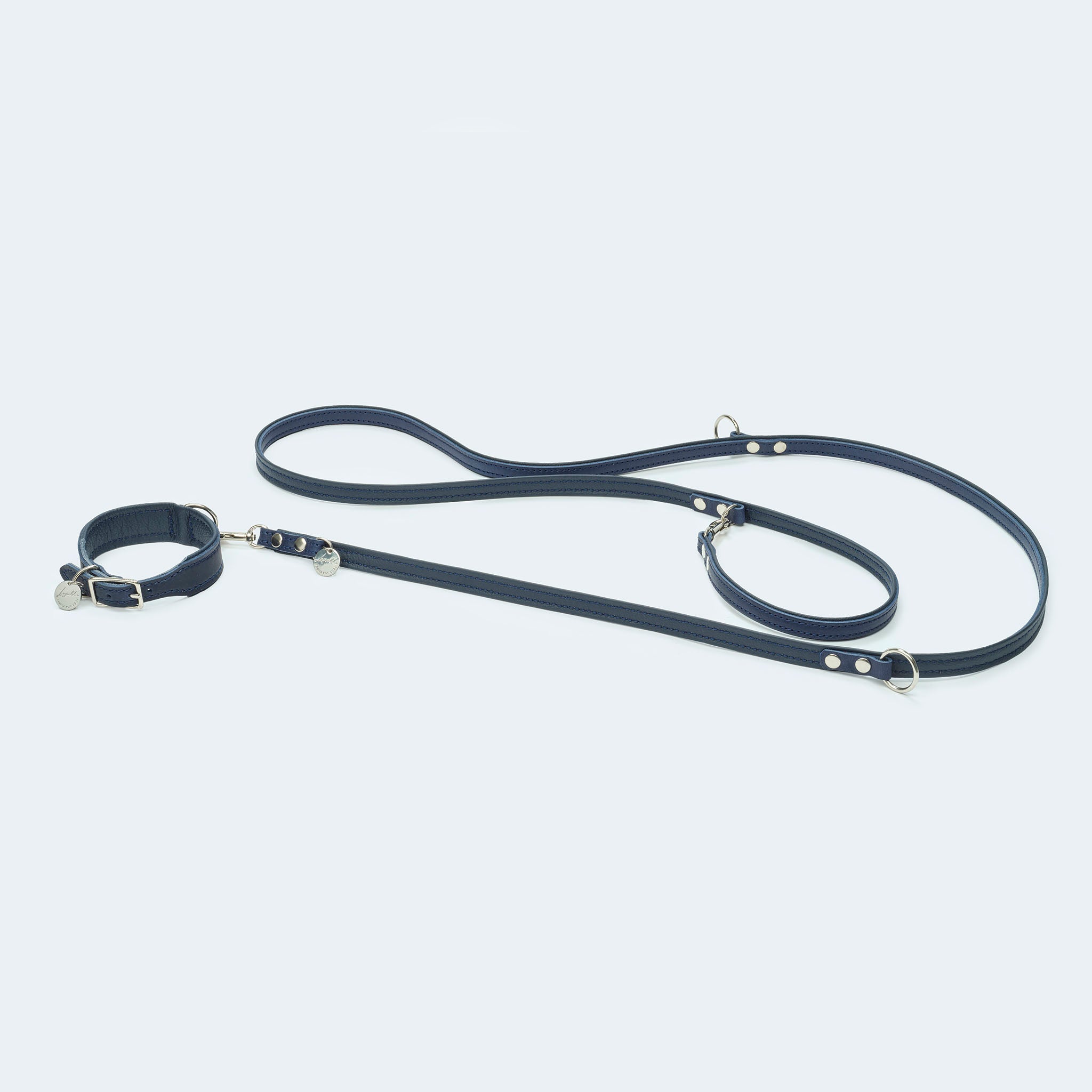 Leopold's Finest | Hundehalsband Leder dunkelblau mit Karabiner aus Metall mit Hundeleine in dunkelblau für Dackel und kleine Hunde 