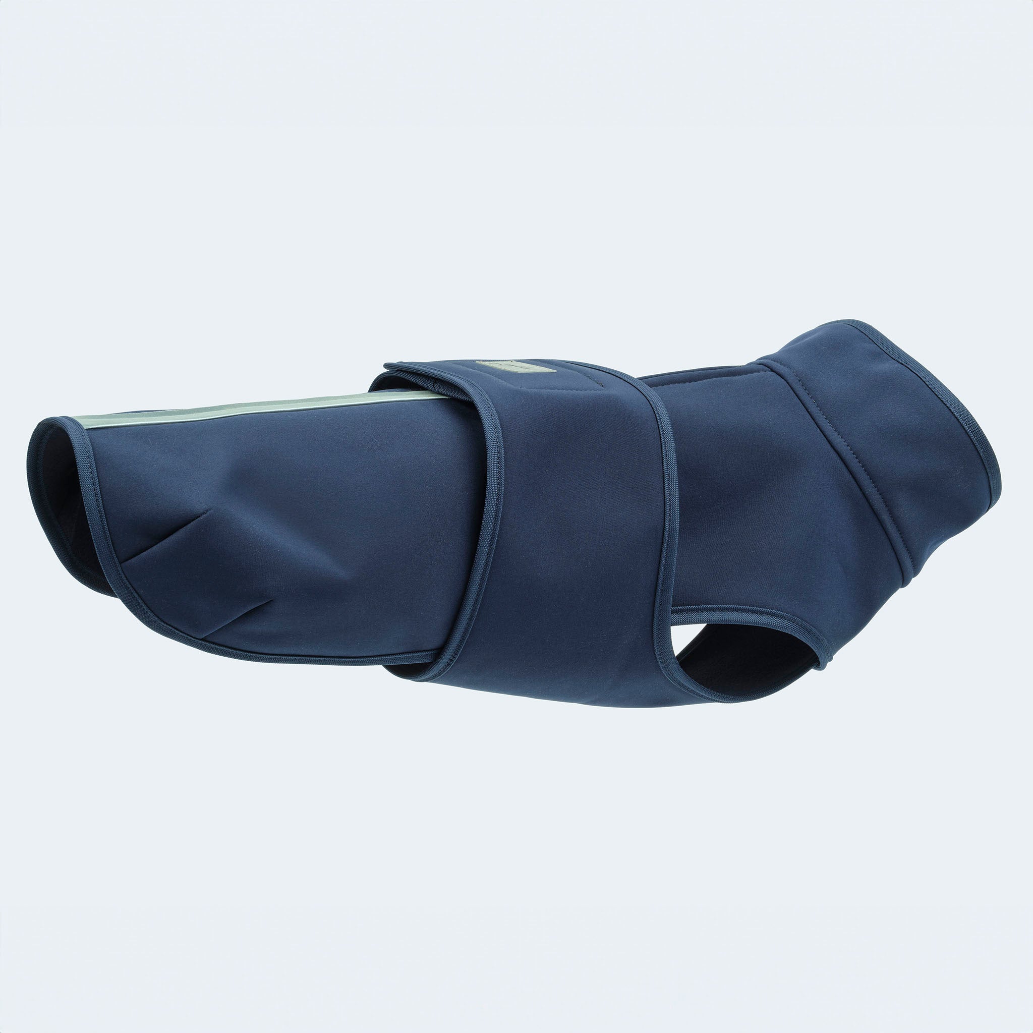 Leopold's Finest | Hunde Softshellmantel in dunkelblau Seitenansicht für Dackel und kleine Hunde