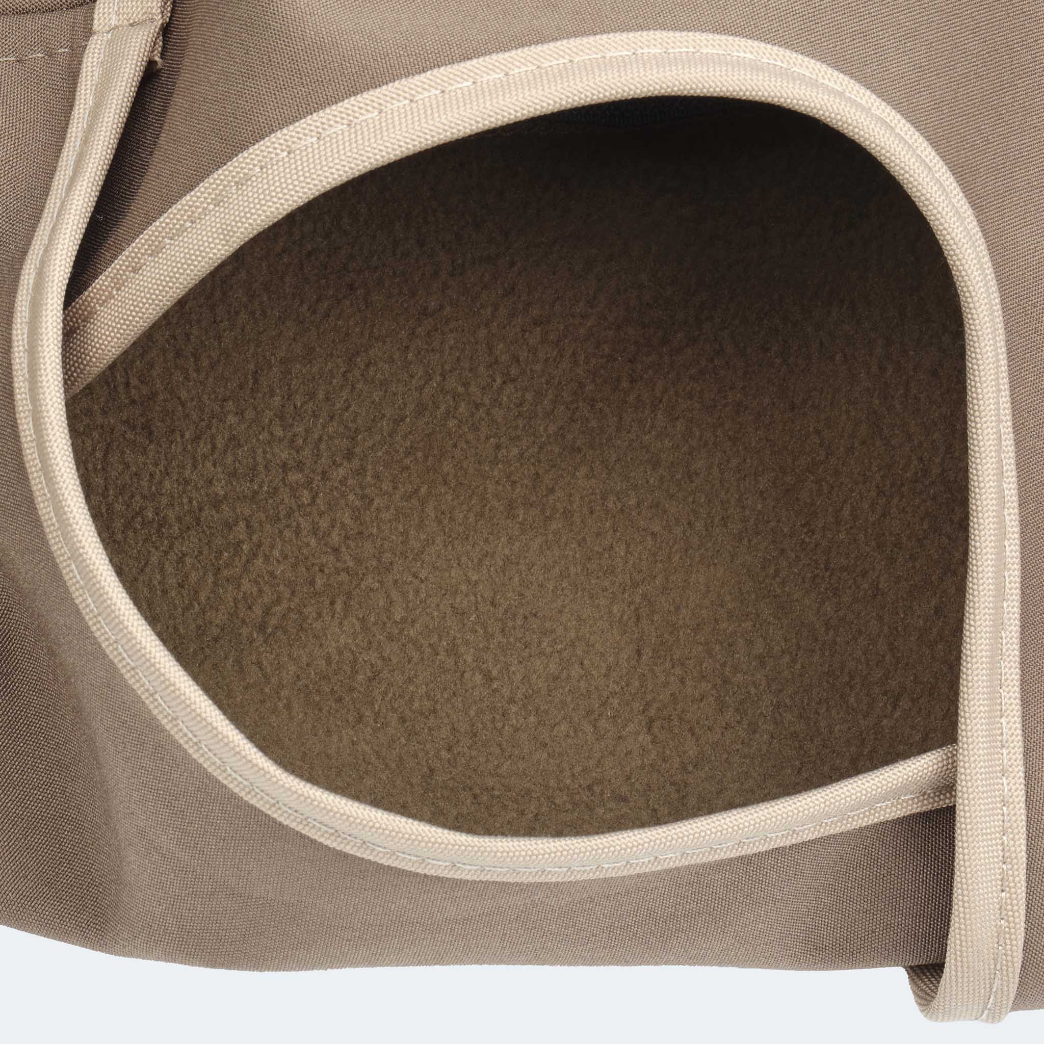 Leopold's Finest | Hunde Softshellmantel in braun mit Brustlatz detaillierte Ansicht für Dackel und kleine Hunde