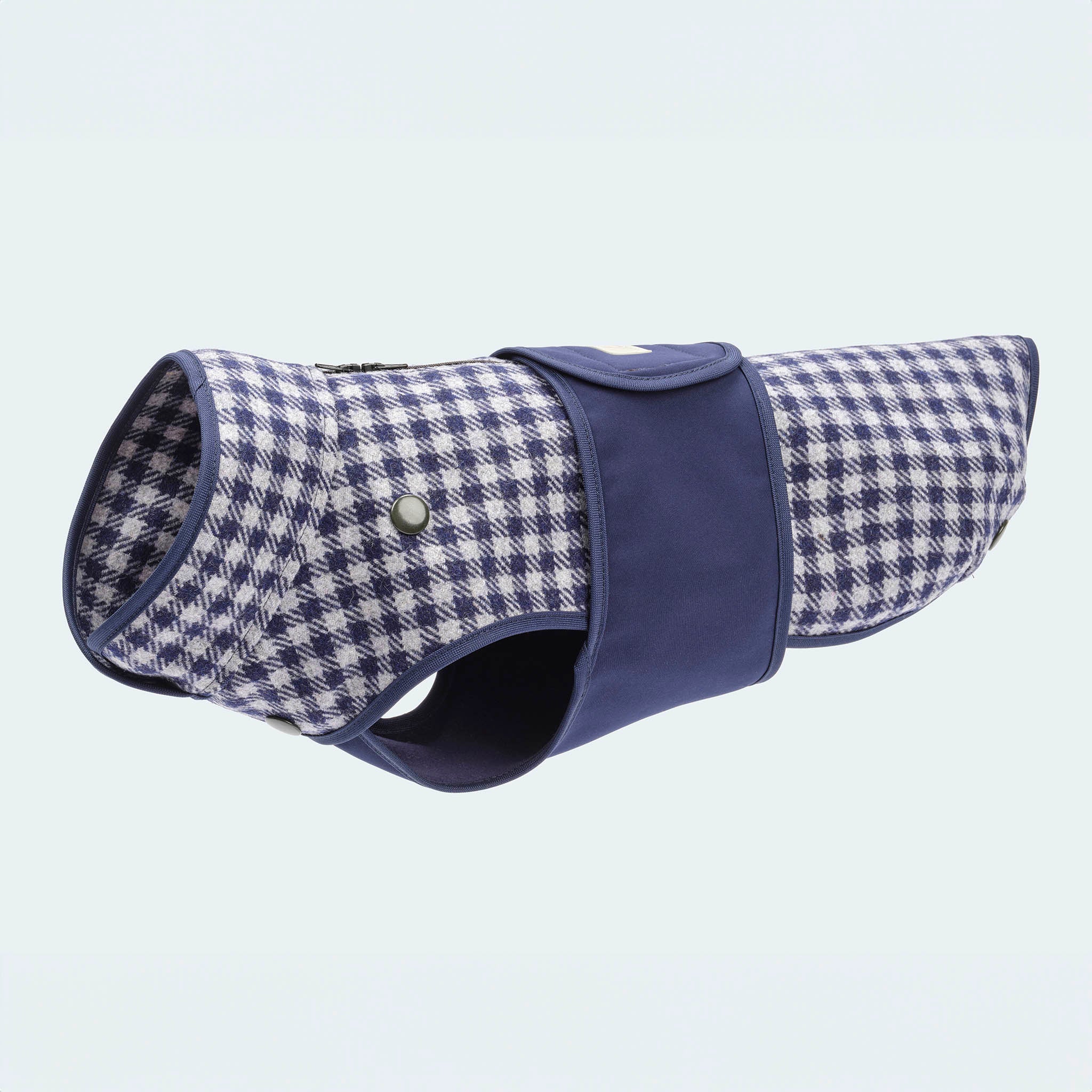 Leopold's Finest | Hundemantel aus Wolle mit Vichy Karo-Muster in blau für Dackel und kleine Hunde 