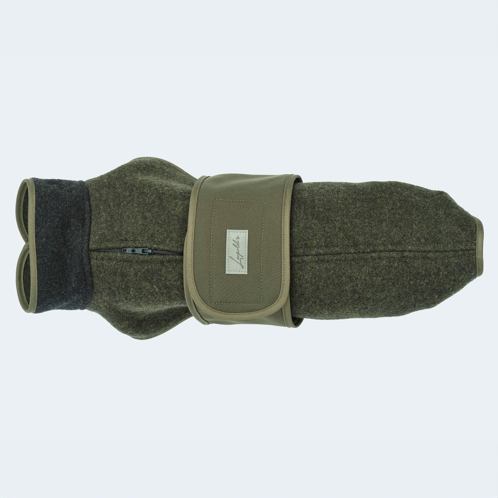 Leopold's Finest | Lodenmantel mit Softshellbrustlatz für Dackel und kleine Hunde in oliv-anthrazit Sicht von oben [oliv-anthrazit]