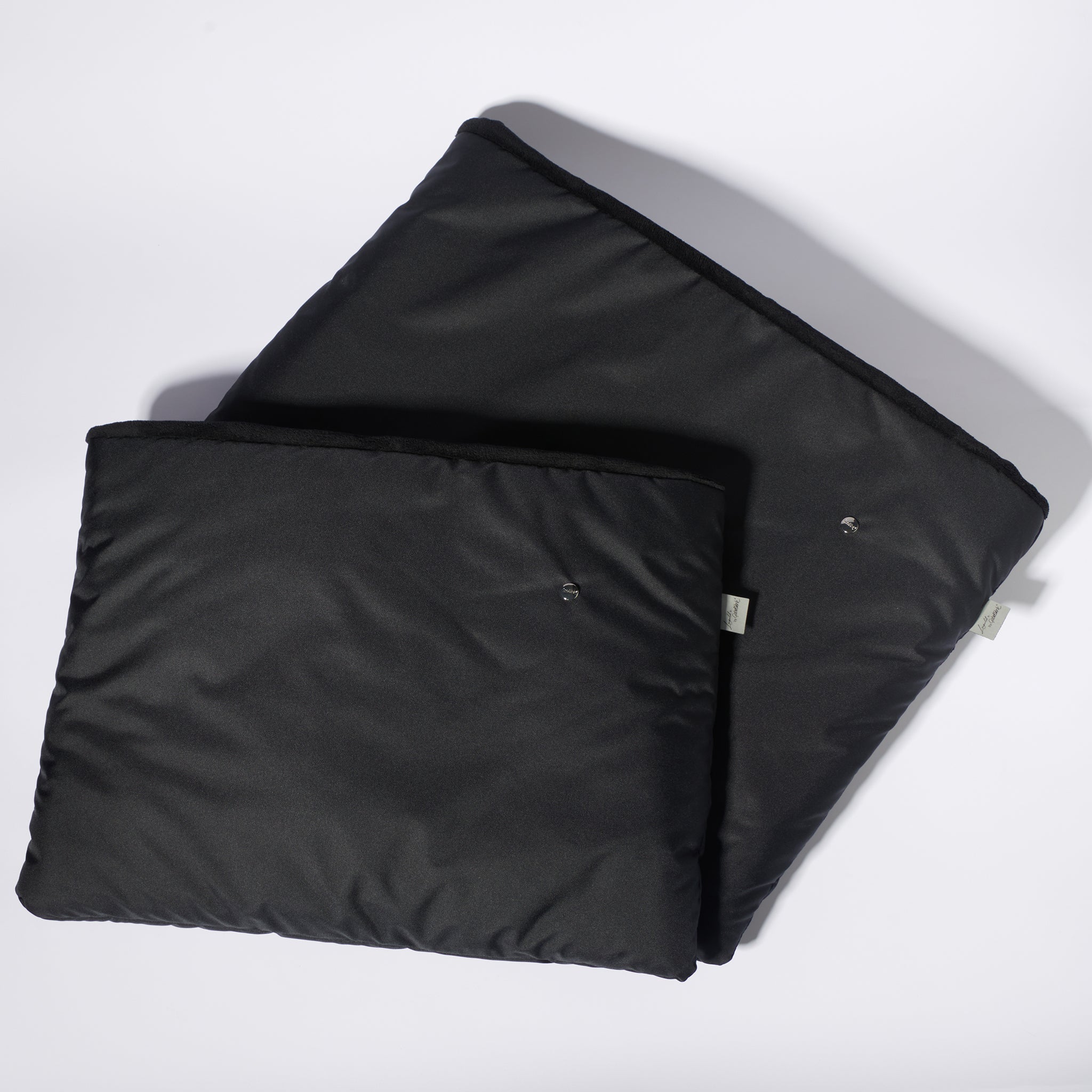 Kuschelsack für kleine Hunde     - von Leopold's by Gabelwerk kaufen bei leopolds-finest