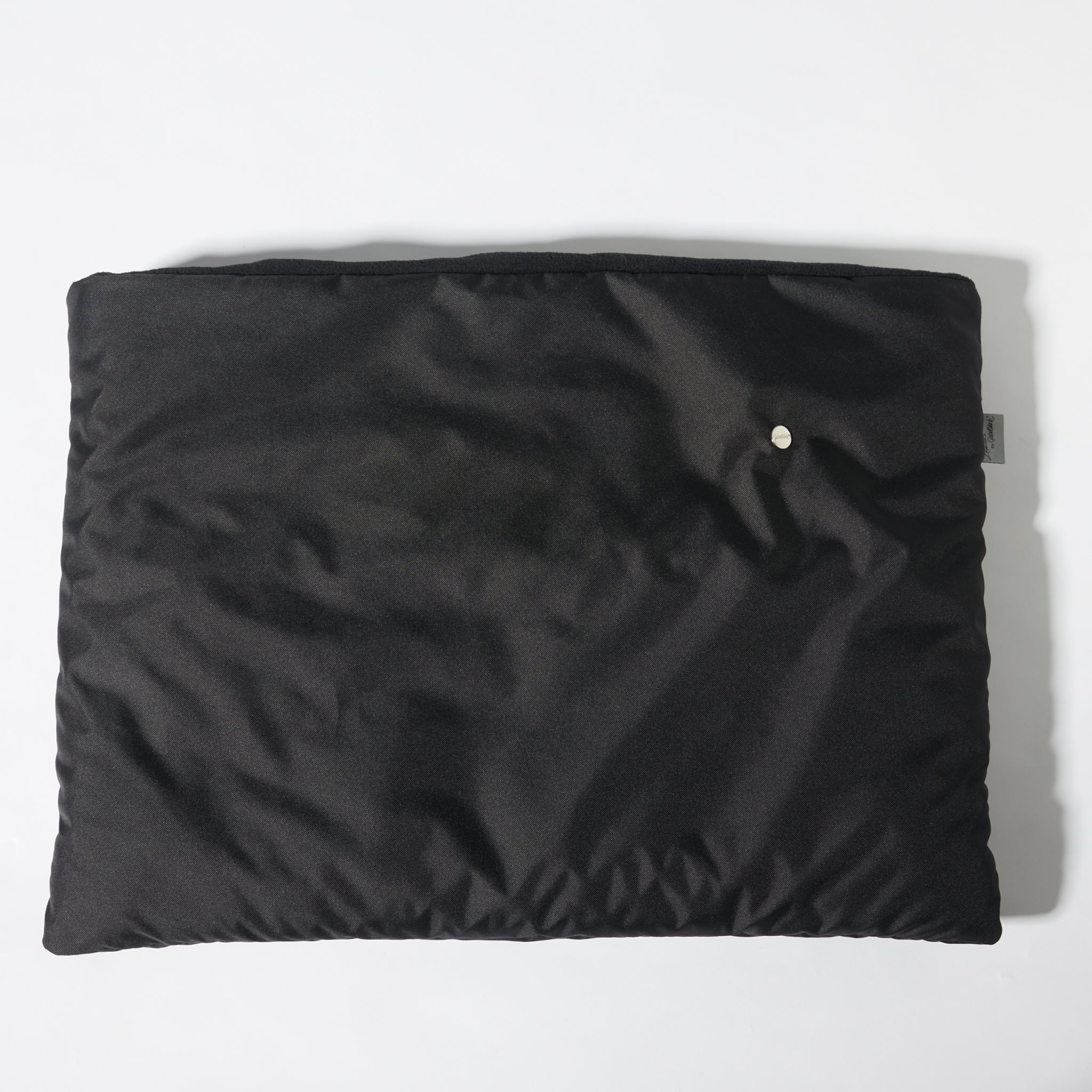 Kuschelsack für kleine Hunde     - von Leopold's by Gabelwerk kaufen bei leopolds-finest