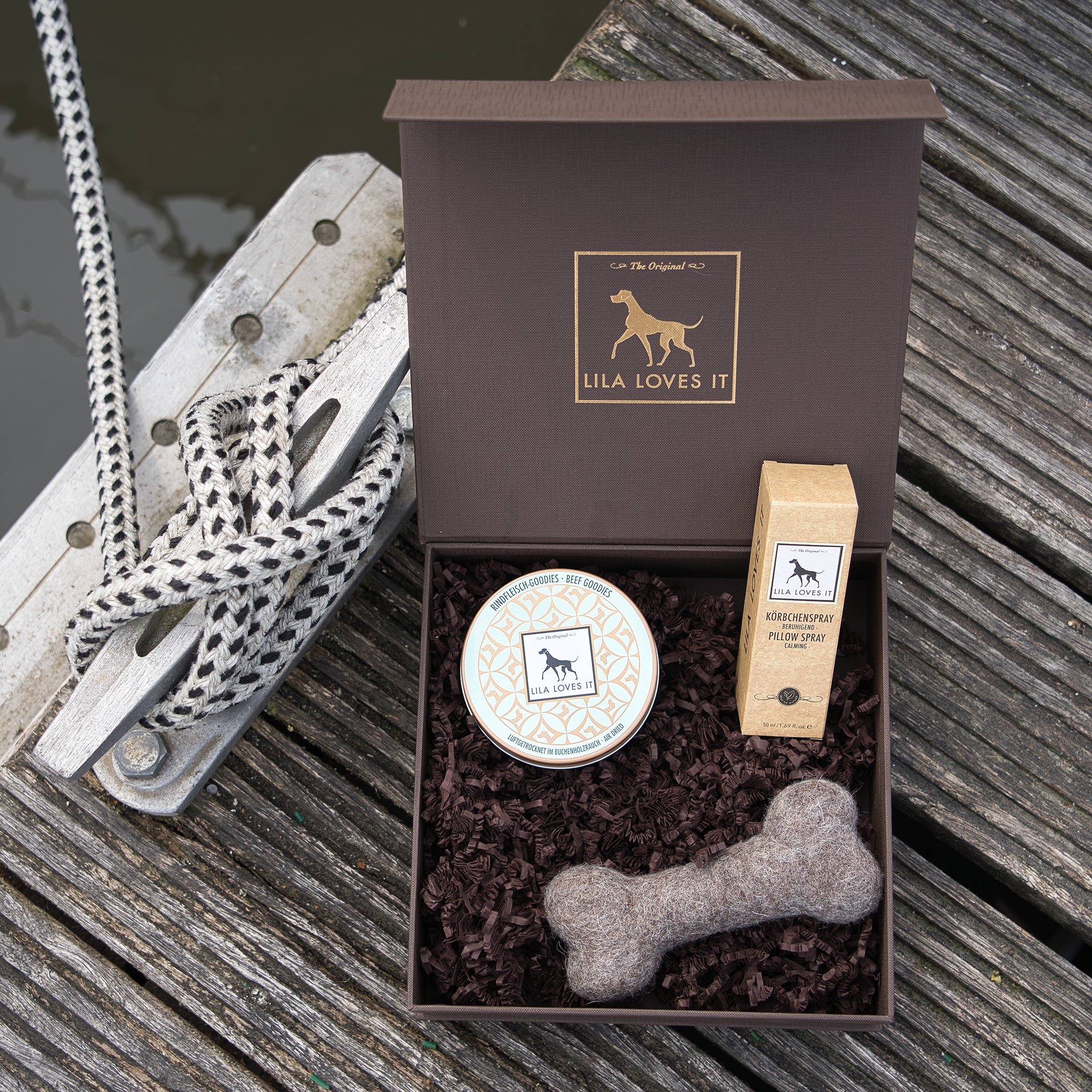 Hunde-Geschenkbox »DAILY DELIGHTS«     - von LILA LOVES IT kaufen bei leopolds-finest