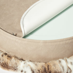 Hundebett Dackel Buddelnest     - von Maul Ledermanufaktur kaufen bei leopolds-finest
