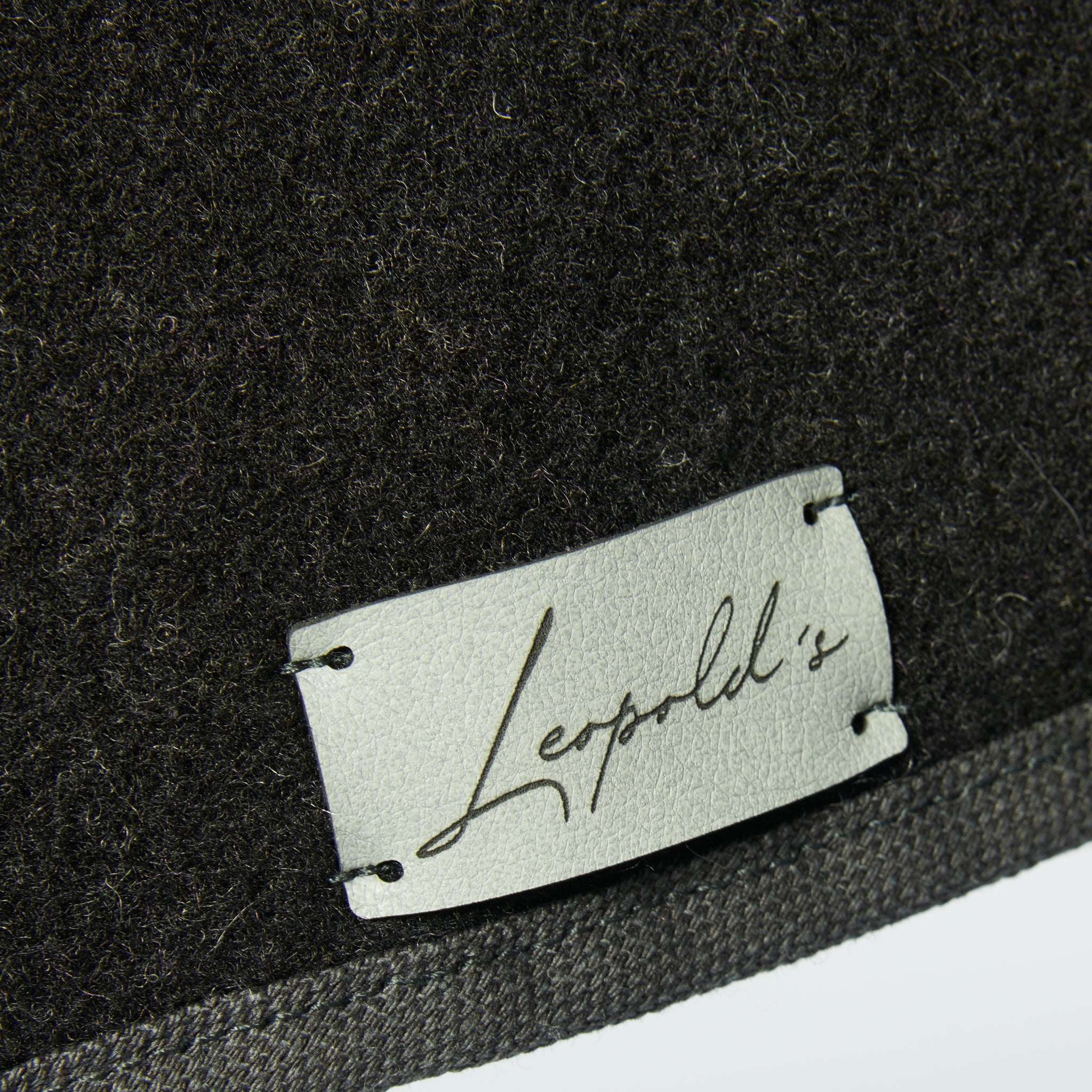 Hundemantel Dackel Loden Handarbeit     - von Leopold´s kaufen bei leopolds-finest